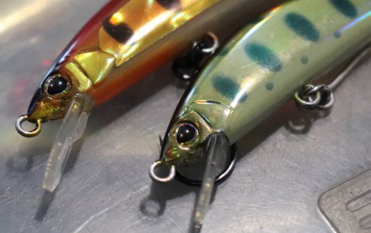 La bavette du Tricoroll lui donne une nage serrée.