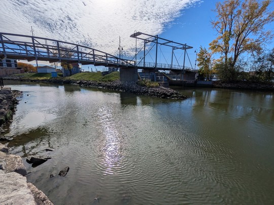 Le fameux canal du secteur B