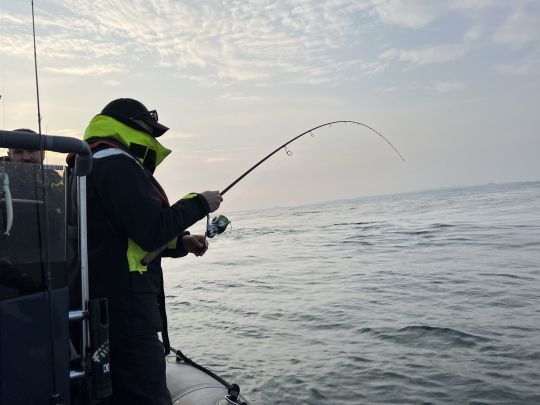 Tenir la verticale est la clé de la réussite de cette pêche.