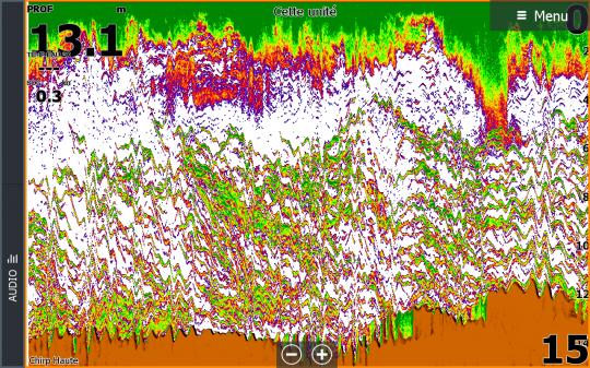 Zone de roche et d'algues dans le nord Cotentin, au mois de juin. Pêche au Master Shad à la volée.