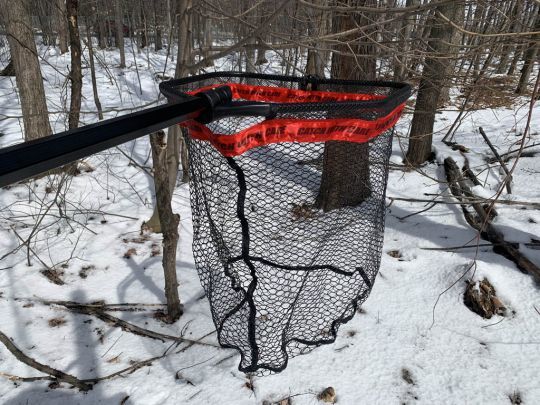 Le filet est profond.