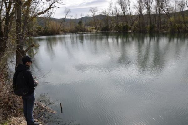 Empezar a pescar en agua dulce minimizando los errores