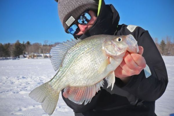 Descubra la pesca en hielo en Quebec, una tcnica por derecho propio