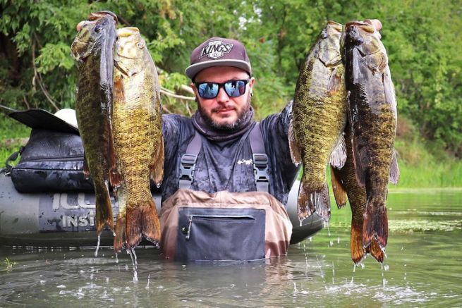 La lubina de boca pequea, una especie de black bass muy comn en Quebec!