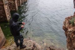 Pescar bajo la lluvia