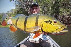 El bucktail jig, probablemente el mejor seuelo para la pesca del pavn.