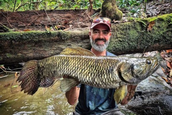 La pesca aimara en el Amazonas: comportamiento y tcnica