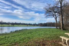 Los embalses de Vitr� o Choiseli�re ofrecen un amplio abanico de posibilidades para alimentar a las truchas en un ambiente agradable