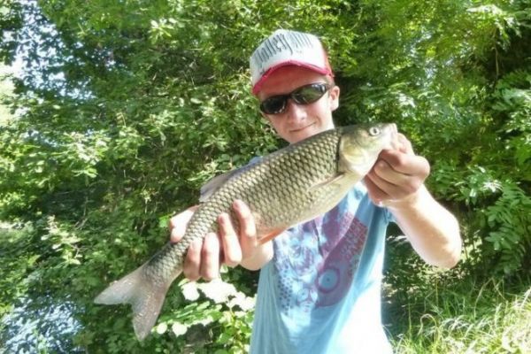 Pesca de cacho con se�uelo