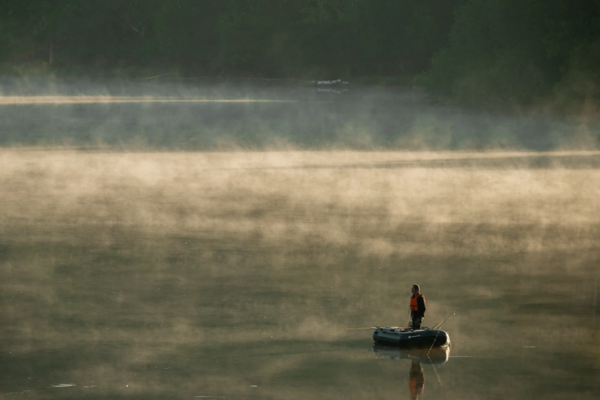 Pesca en el lago de Saint-Pardoux
