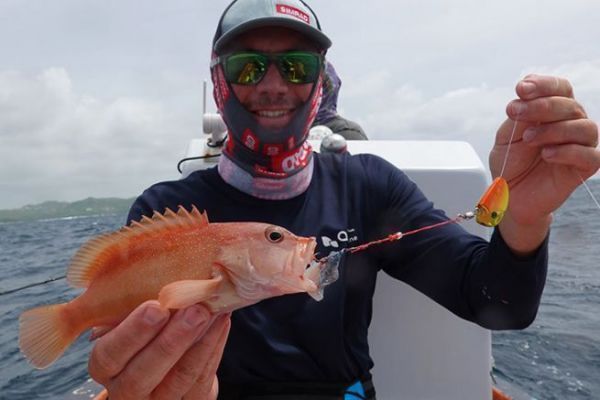 Un mero cnico ouatalibi capturado con una tenya en 25 m de agua