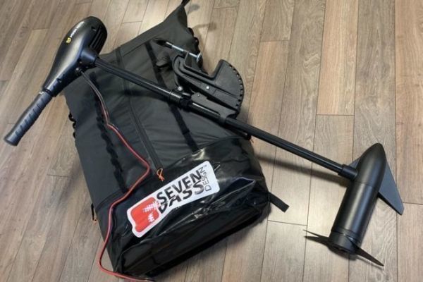 Con un tubo flotador, �te mueves hacia atr�s!